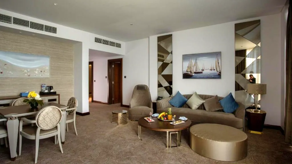 الفندق ريجال هايتس - العلمين